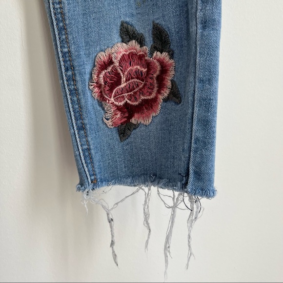 Embroidered Denim - Size 7 - High Rise Skinny - Picture 4 of 4